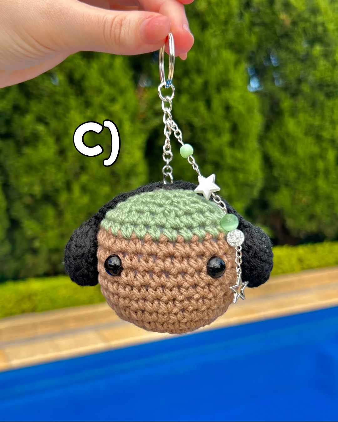 Frank Inspired Handmade Crochet Keyrings - Music Artist Collection